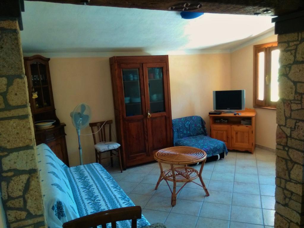 La Piazzetta Daire Santa Caterina Di Pittinuri  Dış mekan fotoğraf